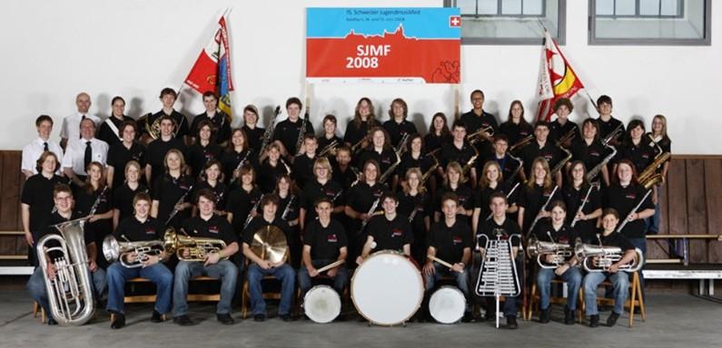 Teilnahme am Schweizer Jugendmusikfest in Zug Die Jugendmusik hat Grosses vor! Im Juni findet das Schweizer Jugendmusikfest (SJMF) in Zug statt.