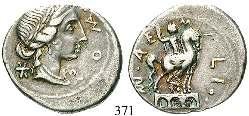 , dahinter Lituus, davor Wertzeichen X, ROMA / C SERVEIL Reiterkampf zwischen einem Kämpfer mit Speer und einem mit Schwert. Cr.264/1; Syd.483a.