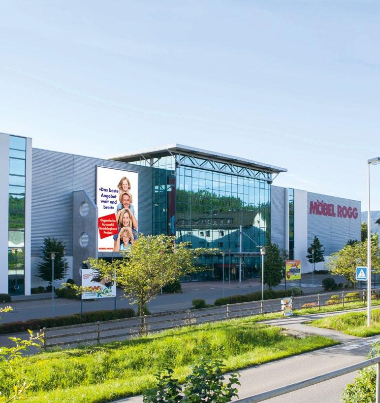 Mit mehr als 55.000 m² Ausstellungsfläche eine neue Dimension unter Deutschlands großen Einrichtungshäusern.