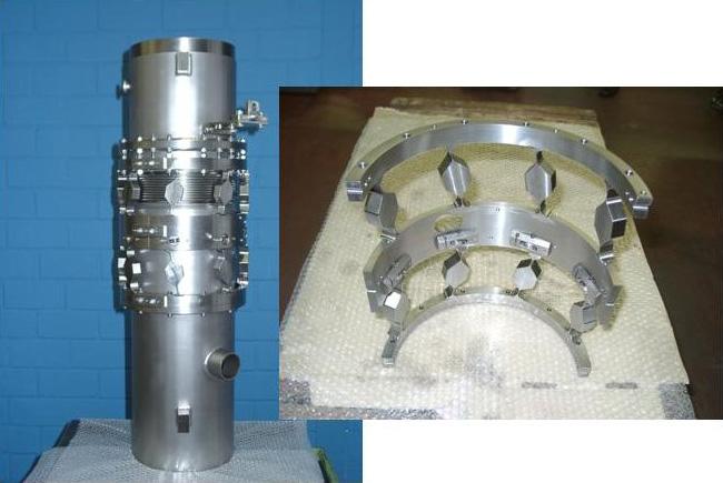 Abbildung 131: Links: Tuner mit dem Heliumtank; rechts: eine halbe Schale des Tuners.