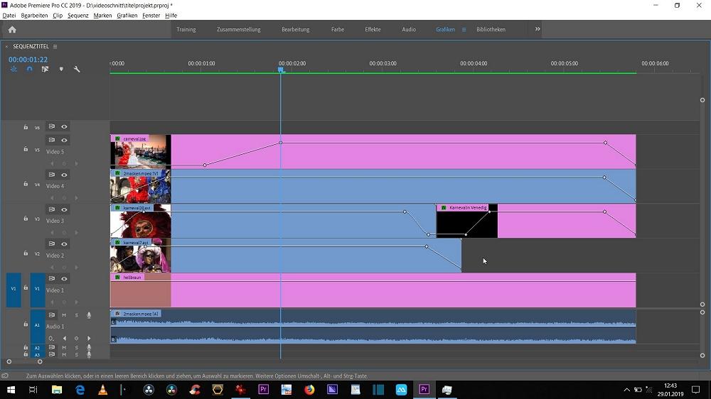 Fertig:Die Timeline ist oben grün, und so würde dann kompakt unser Titelcompositing aussehen: Ein kleiner Nachtrag zu den Keyframes: wir haben