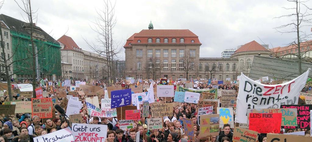 Die Jugend nimmt