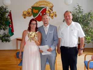 2017 haben Melanie Schranz und Thomas Pfaffelmaier im malerischen Schallhof den Bund fürs Leben geschlossen. Bürgermeister Mag.
