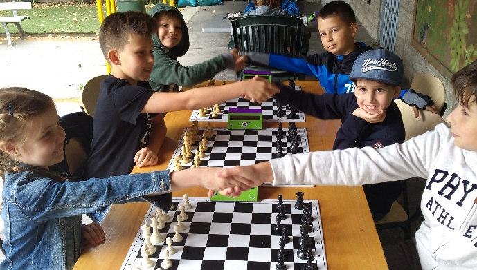 Schachjahres das Schach-Abschlussfest samt Schulmeisterschaft.