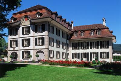 Parkhotel Schloss Hünigen ****, Konolfingen Umgeben von einem großen Park heißt Sie dieses historische Schloss aus dem 16.