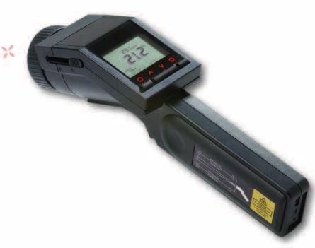 Infrarot-Thermometer mit Kreuz-Laservisier Infrared thermometer with cross laser sighting ProScan 530 Der weite Temperaturbereich von -35 bis 900 C, der Ziellaser und eine optische Auflösung von 75:1