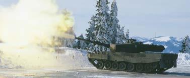 Panzertruppen Überlegenheit durch Feuer und Bewegung Die Schlagkraft der Panzertruppen drückt sich durch grosse Feuerkraft, starken Schutz und hohe Beweglichkeit aus.