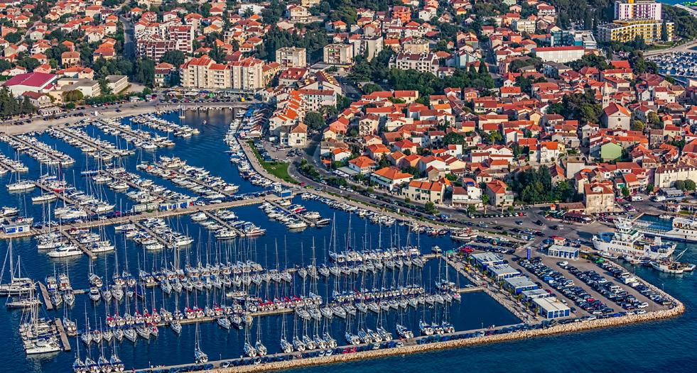 Sukosan Rund 9 km südöstlich von Zadar liegt die Marina