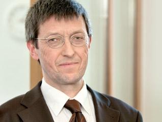 Dr. Gerd Krämer Rechtsanwalt Fachanwalt für Bank- und Kapitalmarktrecht In der Sozietät seit 2005