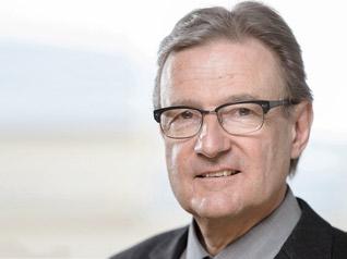Dr. Jürgen Hoffmann Rechtsanwalt Fachanwalt für Steuerrecht Fachanwalt für Handelsrecht und Gesellschaftsrecht Vereidigter Buchprüfer In der Sozietät seit 1982