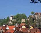 Einst als Grenzbefestigung des Bischofs von Eichstätt erbaut, hat die Burg Veldenstein in Neuhaus eine lange Geschichte. Teilweise zerstört, wird diese Ende des 19.
