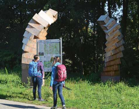 ERKLÄRUNG DER ZEICHEN UND SYMBOLE Los geht s! Packen Sie Ihren Rucksack, schnüren Sie die Wanderstiefel und gehen Sie mit uns auf Tour.