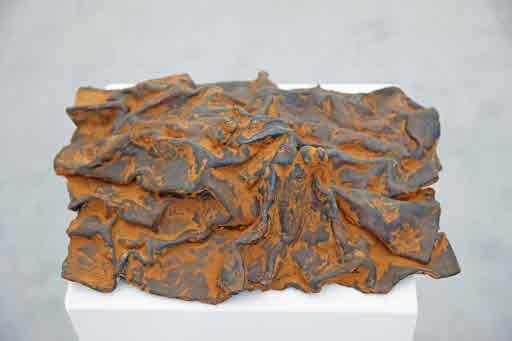 Felsklippe. Bronze. Unikat. 2005. 13 x 42 x 29 cm Obj.