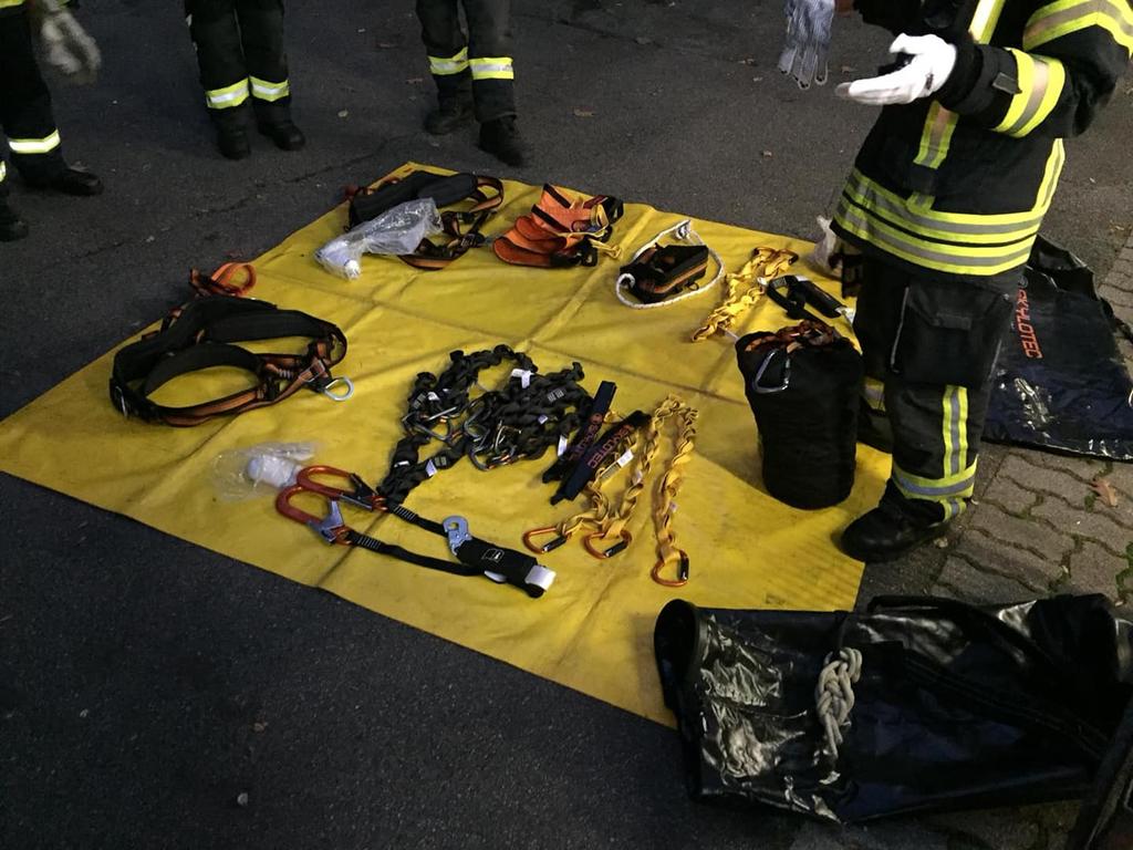 Ein Bericht und Bild von Rüdiger Weich Im September musste die Feuerwehr Stockelsdorf bis zum Redaktionsschluss (30.09.2018) zu insgesamt - 7- Einsätzen/Ereignissen ausrücken.