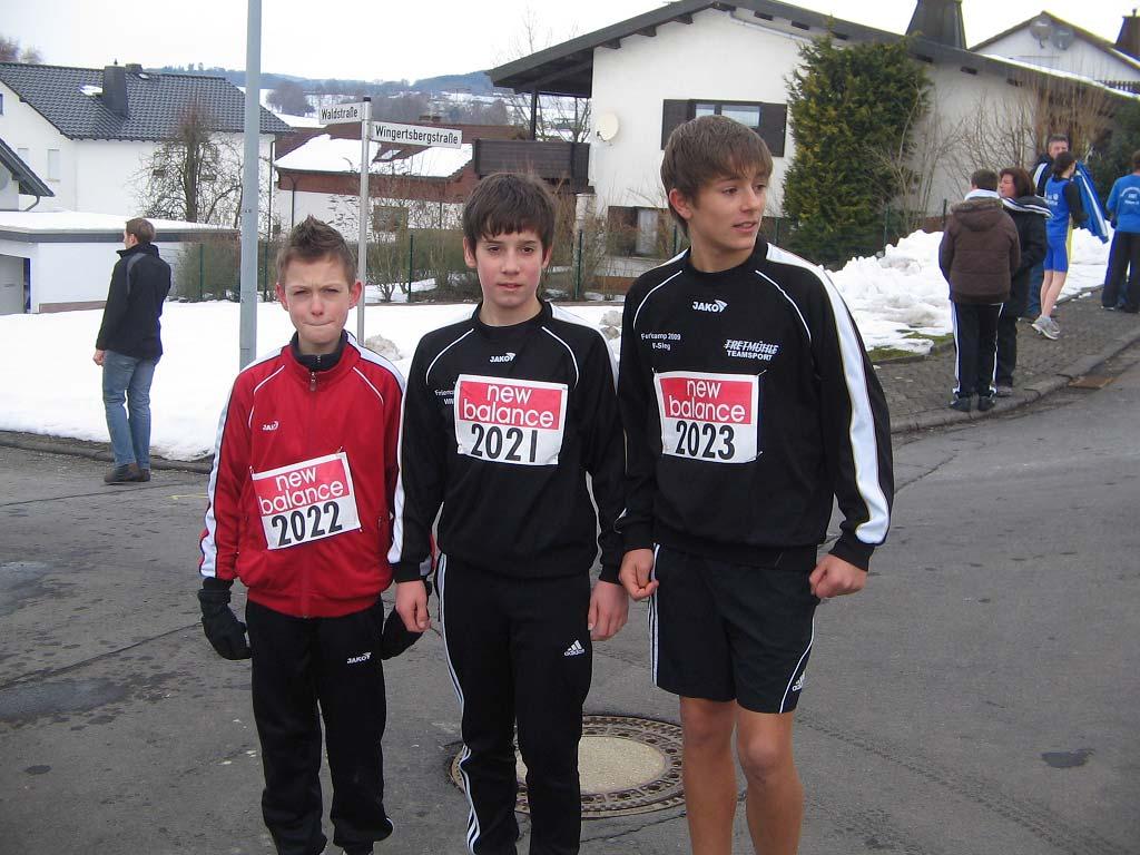 Winterlauf 2010 Langendernbach 20.02.10 Eine Sportreportage fesselt den Zuhörer oder Leser erst dann, wenn er spürt, dass der Sportreporter mit Leib und Seele dabei ist.