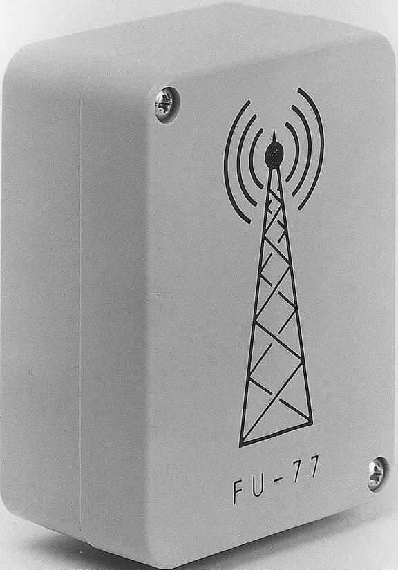 Funkuhrmodul amma FU 77 Elektrischer Anschluss Das Funkuhrmodell wird über ein dreiadriges Kabel (z. B. NYM 3 x 0,75) mit dem Zentralgerät elektrisch verbunden.