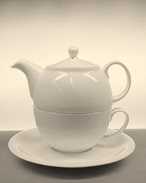 Artikelinfo Seite 3 ArtNr: 5491Tea_Set Tee- Tea for One EMBLEMA rund (Fine Bone China Porzellan)