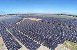 San Carlos Solar Energy III Gesamtrealisierungskosten bis COD Negros Island Solar Power Inc. Hacienda Sicaba Lacson, Barangay Sta.