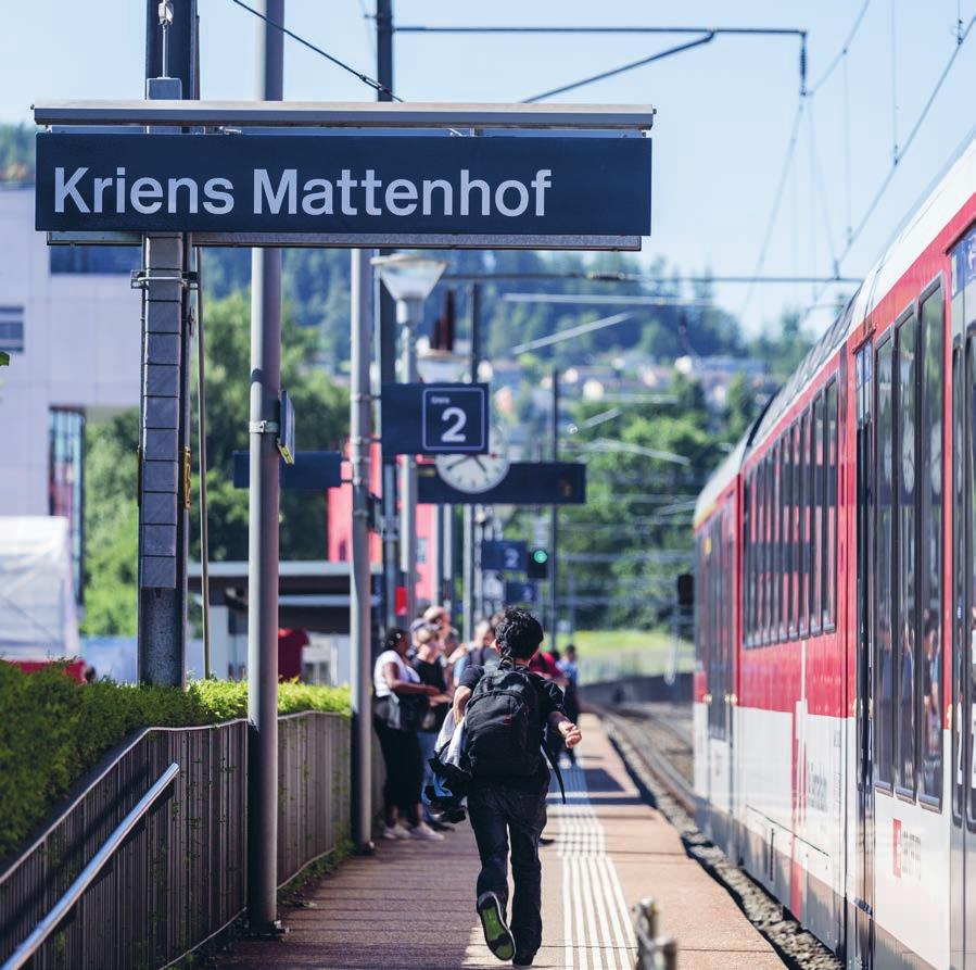 1 Lage & Verkehr DEN BAHNHOF VOR DER HAUSTÜR 2 3 Luzern Süd optimal gelegen und bestens verbunden.