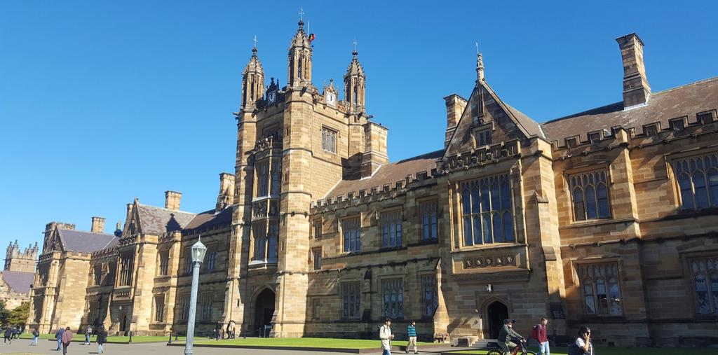 Gastuniversität Zu Beginn des Semesters, in der Orientation Week, gab es zahlreiche Veranstaltungen, die man als Student der University of Sydney besuchen konnte.