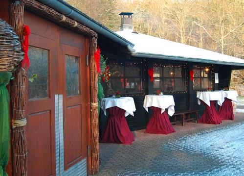 Besonders in den warmen Sommermonaten lädt die Adenbachhütte* zu entspannten BBQ s in freier Natur ein.