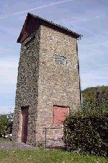 "" Das etwas kleinere Museum im ehemaligen Transformatorenturm Laubuseschbach Im November 2003 wurde der ehemalige EAM Transformatorenturm auf den Namen "" getauft und mit 4,8 Quadratmetern als etwas