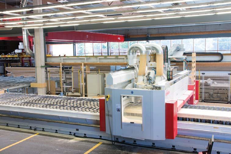 Unser hochmodernes und leistungsfähiges 5-Achs-CNC-Holz-Bearbeitungs-Zentrum in Laufenburg ist eines der grössten CNC-gesteuerten Zuschnitt- und