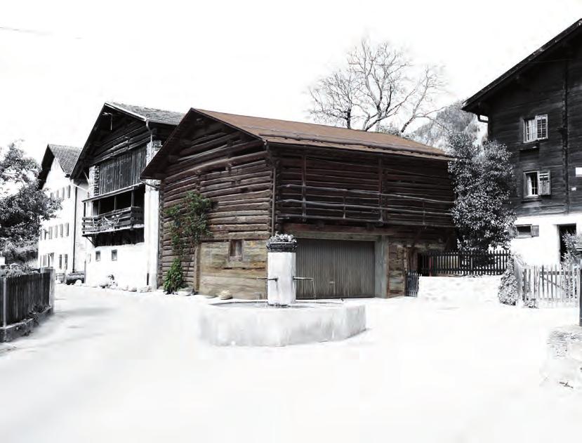 Abb. 6: Brunnenplatz mit Wohnhaus und Stallscheune, Einbau einer Garage im Stallgeschoss (Dorfkern Scharans). 2.
