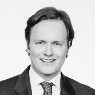 Hans-Christoph Thomale ist Rechtsanwalt bei FPS Fritze Wicke Seelig Partnerschaftsgesellschaft von Rechtsanwälten mbb und leitet die