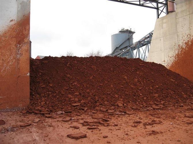Bestandteil der seit 2012 laufenden Untersuchungen ist die Mineralisierung von Kraftwerksaschen aus der Braunkohle-, Steinkohle-,
