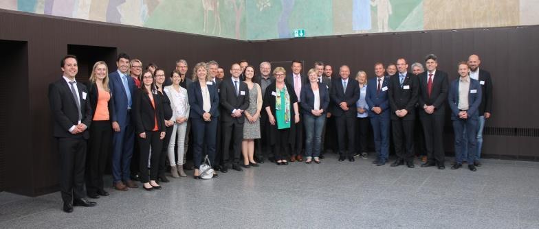 SITZUNGEN DER PROGRAMMGREMIEN Mitglieder des Begleitausschusses Begleitausschuss in Rheinfelden Am 18. Mai 2017 tagte der Begleitausschuss in Rheinfelden (Schweiz).