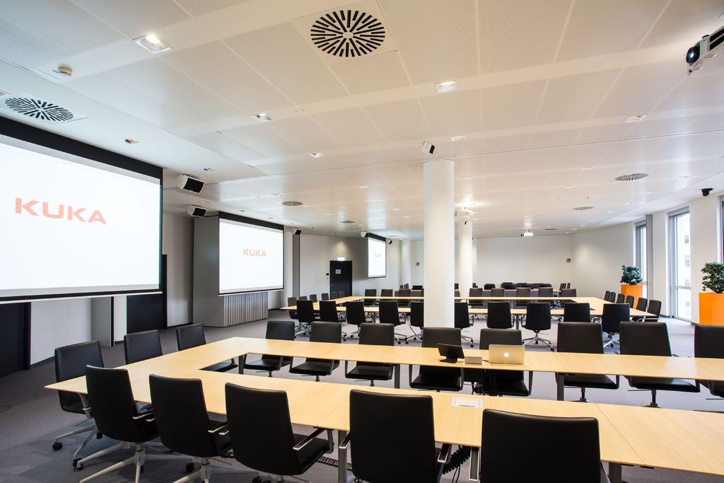 Im Konferenzbereich des ETZ gibt es insgesamt acht Konferenzräume, die alle über eine große Audio/Videomatrix miteinander verbunden sind.