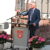 Tauberbischofsheim Mitteilungsblatt 7 Feierliche Wiedereröffnung des Klosterhofes nach Sanierung Es wird eine gewaltige Herausforderung, so ahnte Bürgermeister Wolfgang Vockel in der ersten
