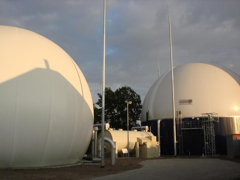 000 einspeisende Biogasanlagen Investitionsvolumen vom 10