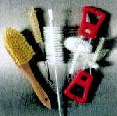 Reinigung der Zapfarmatur (Zapfhahn) Gesetzlich vorgeschrieben ist die tägliche Reinigung der Zapfhähne, besser noch vor und nach dem Betrieb.