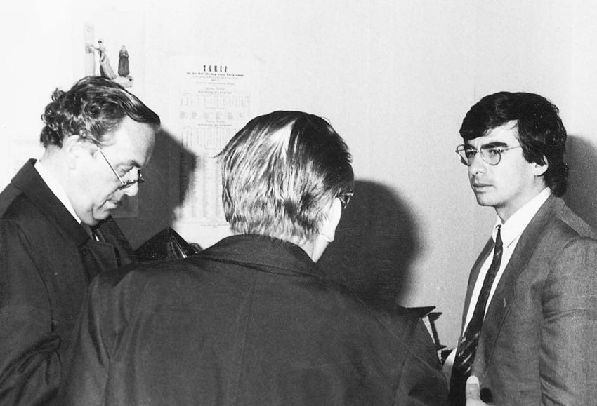 Der Präsident des Bundes deutscher Philatelisten BDPh und der damals 27-jährige Auktionator im Mai 1981 anlässlich der NAPOSTA in Stuttgart.