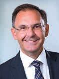 Vorwort des Präsidenten Klaus Risch Präsident Liechtensteinische Industrie- und Handelskammer (LIHK) Die optimistische Stimmung von Anfang 2015, die nach der positiven Beurteilung des