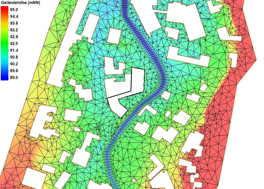Abbildung 2-2: Ausschnitt aus dem hydraulischen Berechnungsnetz, farblich abgestuft nach der Geländehöhe, Baugrenze (schwarz) 3 Hydraulische Modellierung Ziel der Untersuchung ist es, die
