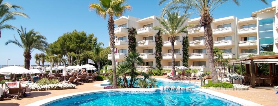 Reisebeschreibung Vanity Hotel Golf Spanien Mallorca Reiseverlauf Hotel Das Vanity Hotel Golf präsentiert ein einzigartiges exklusives Unterkunftskonzept für Erwachsene, die einen Urlaub auf