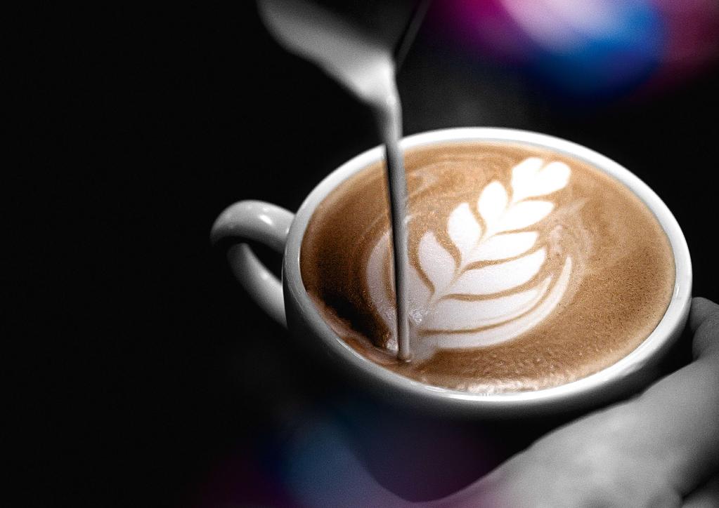 Wunderbare Latte Art. Von jeher ist die Zubereitung eines einzigartigen Kaffeegenusses eine Kunst, die all unsere Kreativität und Leidenschaft erfordert.