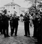 Stegräf MG Harmonie Appenzell u.a. Bildarchiv Roothuus Juni 2016 5 Eine Gruppe der Bürgermusik Gonten beim Stegräfle beim Altersheim Gontenbad ca. 1956: 1.