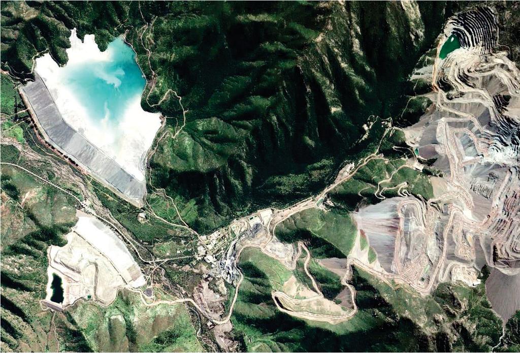 Google Earth Abb. 5: Bergbaumine El Soldado in Chile, Aufnahme vom 10.06.2017, markiert: Tailing-Becken 13.02.2015 06.