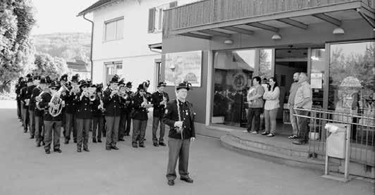 Koblach Vereine Schützenmusikverein Koblach Tag der Blasmusik In diesem Jahr konnte der Tag der Blasmusik an einem wunderschönen, frischen Morgen abgehalten werden Um die verschiedenen Parzellen rund