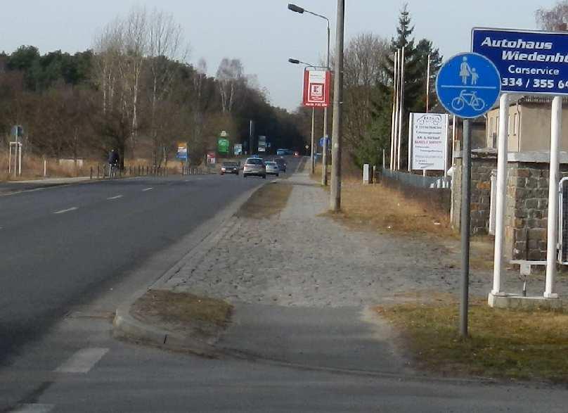 2); Änderung der gemeinsamen Geh- und Radwege in "andere Radwege"; Anpassung Radfahrerfurt (rechtes Bild); einmalige Markierung