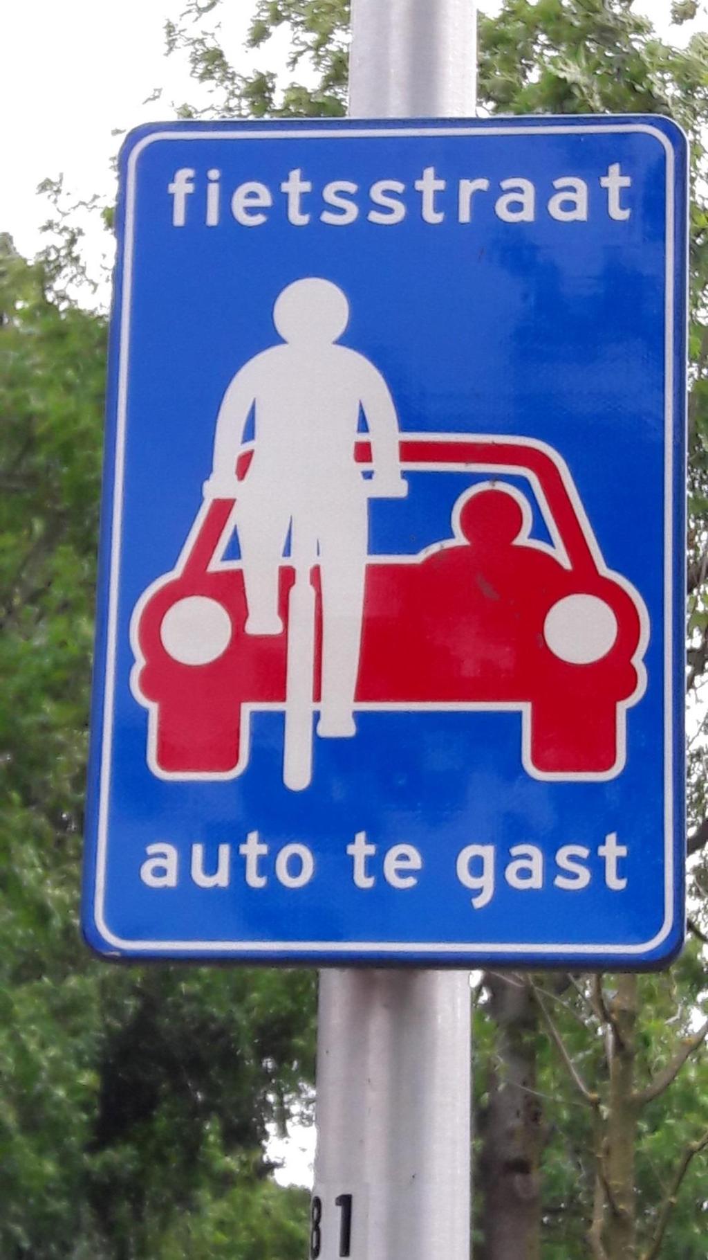 Fahrradstraße: Auto zu Gast