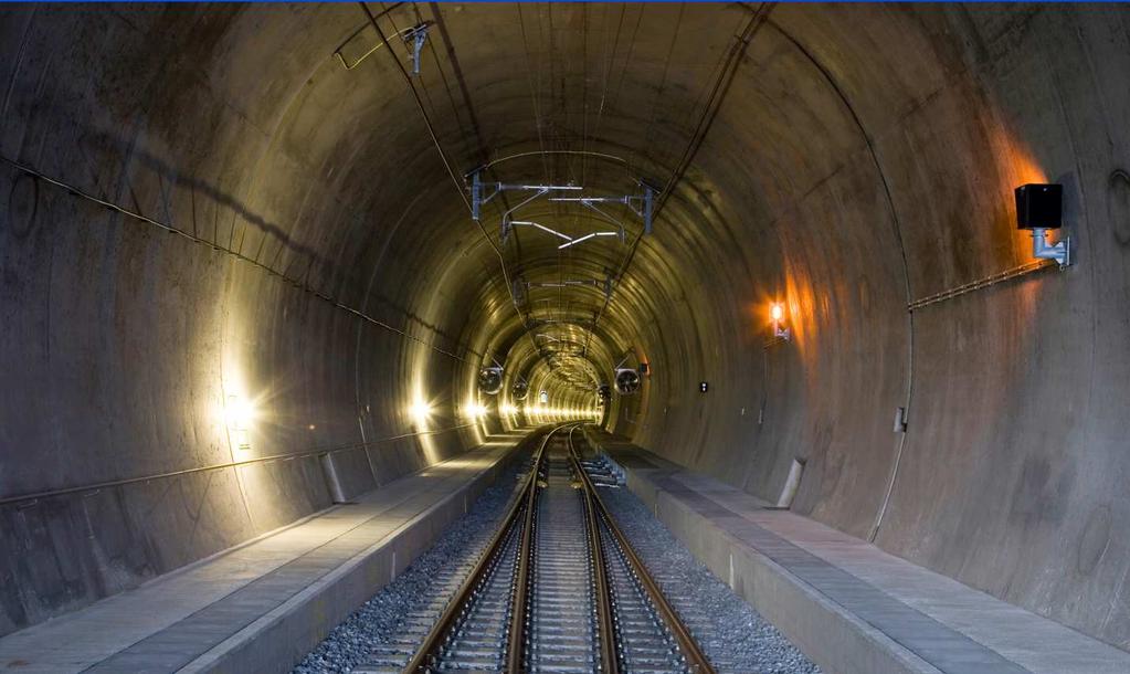 NEAT: Lötschberg-Basistunnel Baubeginn: 2000 Inbetriebnahme: 9.