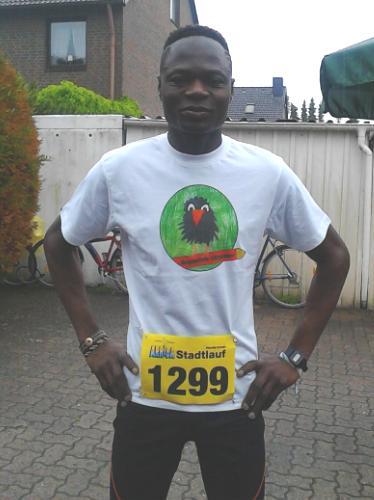 Über 5 km startete er für die Schule seiner Töchter und beim 10 km Lauf