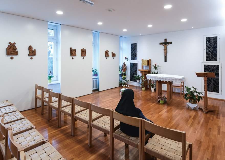 1960 erbauten die Franziskaner Missionsschwestern ein kleines Altenheim mit zehn Zimmern.