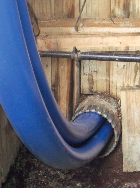 Compact Pipe ist ein Verfahren zur grabenlosen Sanierung defekter Trinkwasser-, Abwasser-, Gas- und Industrie rohrleitungen aus herkömmlichen Werkstoffen wie Guss, Stahl, Steinzeug oder AZ, das durch
