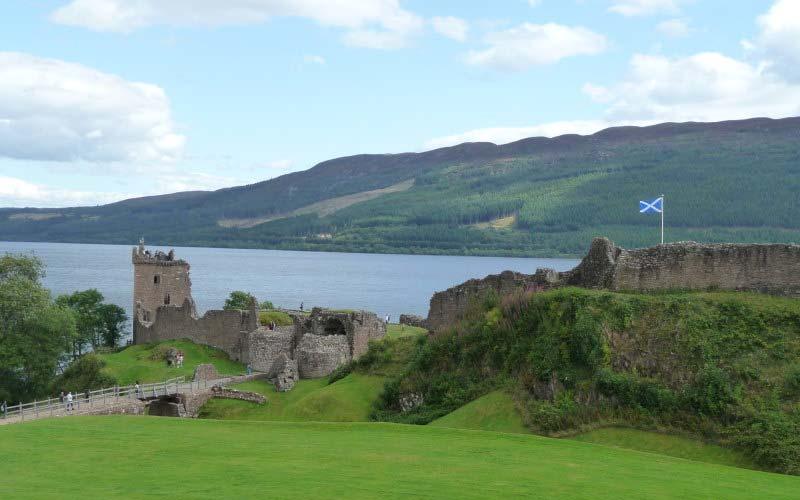 Burgen und Schlösser in Schottland Dieser Artikel kann über Datei.. Drucken.